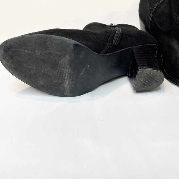 𝅺black Vegan Suede Booties With Fringe - Picture 2 of 8